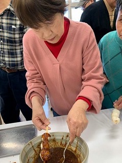 E五平餅体験 (39).jpg