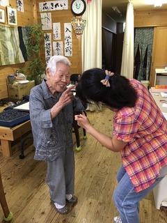 笑いヨガ1.jpg